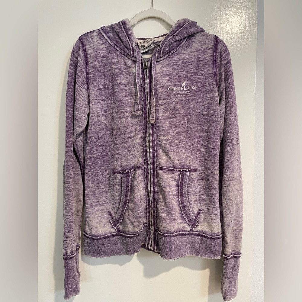 Young Living Farm Purple Hoodie - SO SO Comfy - Size Large